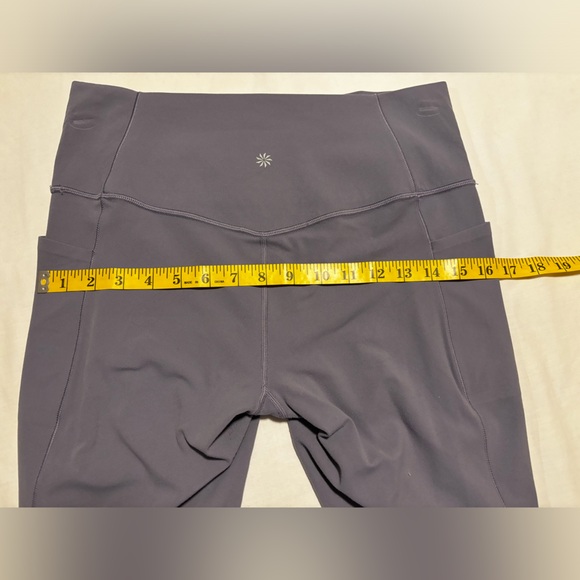 Athleta Salutation Stash Pocket II, wisteria purple 7/8th leggings, LP - Picture 7 of 10